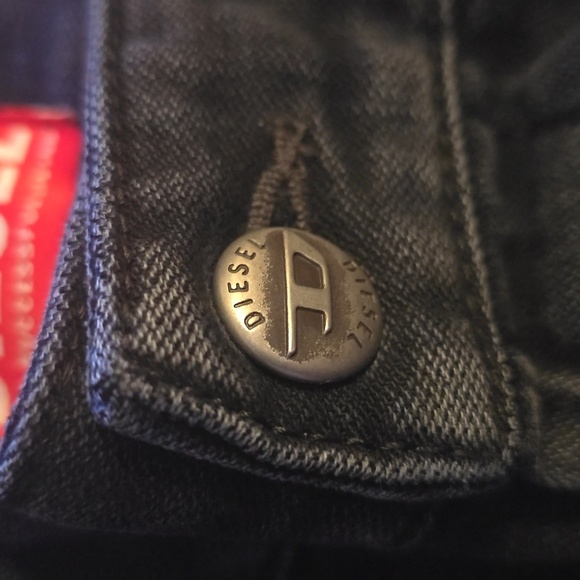 Diesel Women's D-Pot-Cargo L 32 Trousers, Retail $395.00 USD, Size 25, 26 & 27 - Picture 12 of 16